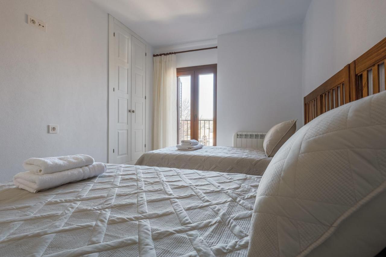 Villa Fantástica Casa de 3 BR y 3 Baños - Casa de Relax- Montefrío Esterno foto