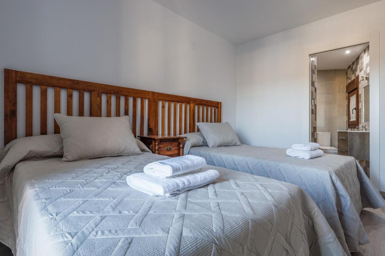 Villa Fantástica Casa de 3 BR y 3 Baños - Casa de Relax- Montefrío Esterno foto
